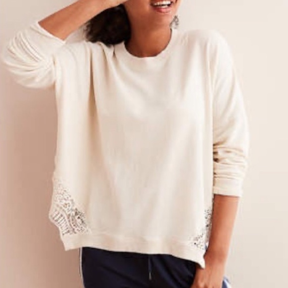 NWOT Aerie Cream Lace Bottom Oversized Sweatshirt